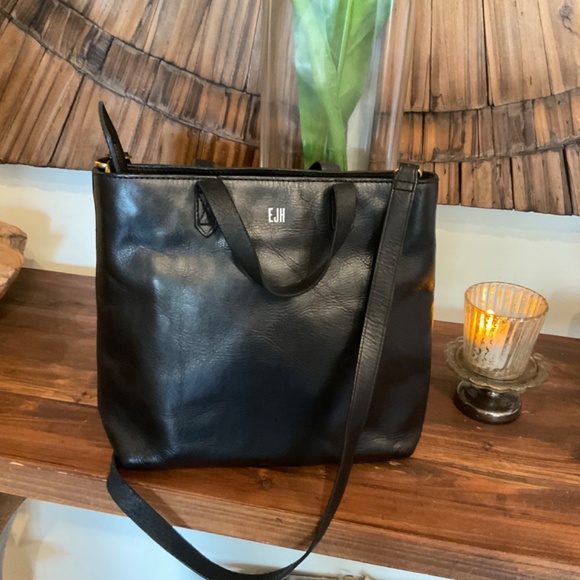 Madewell  Leather Small  Crossbody Tote, Color Black - Picture 5 of 11